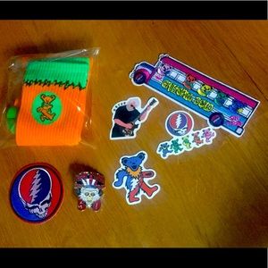 Grateful Dead Pin Bundle w/Patches socks & more